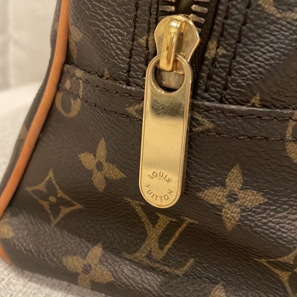Louis Vuitton Manhattan PM - Picture 5 of 16